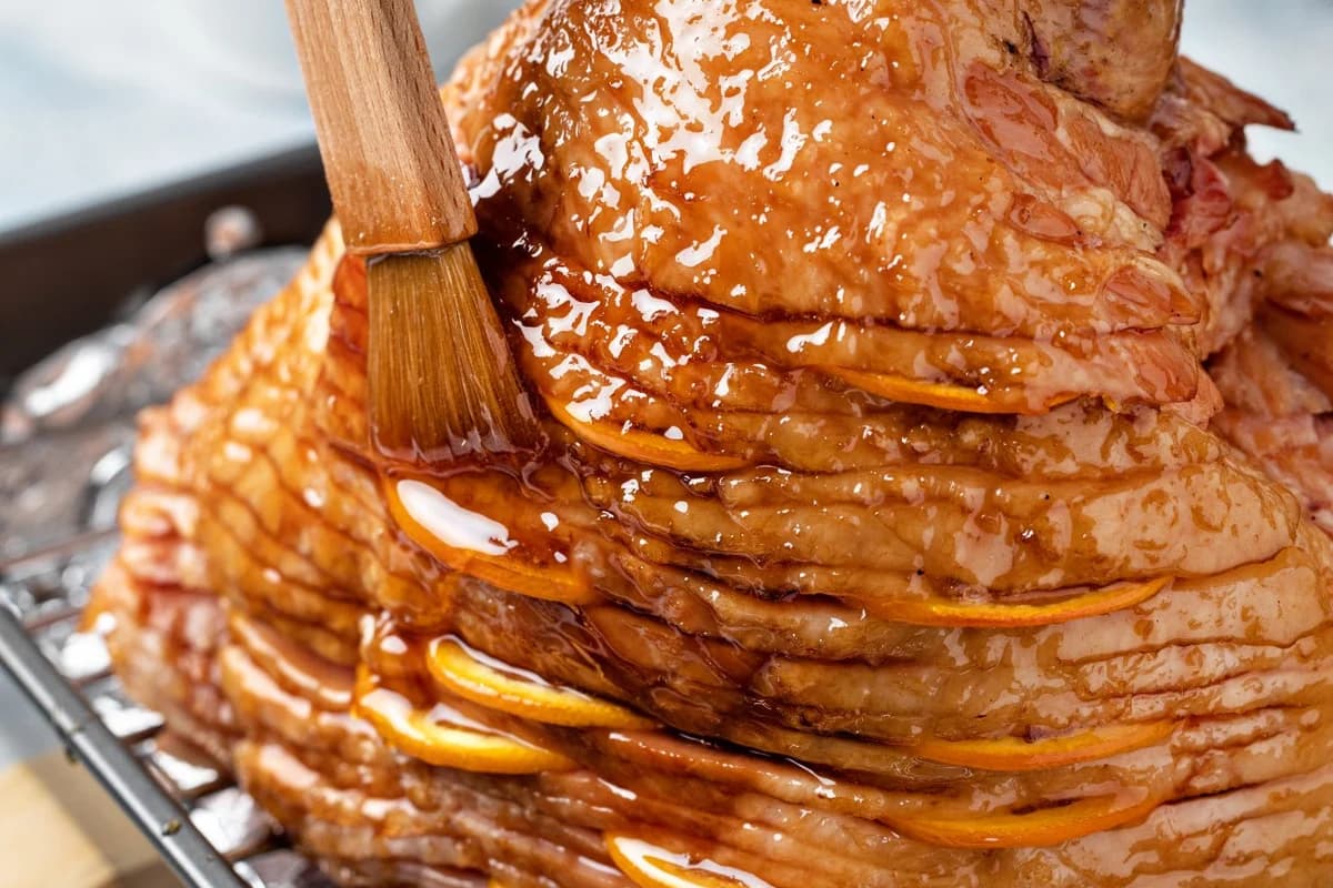 Jambon de grand-mère au glaçage érable et moutarde